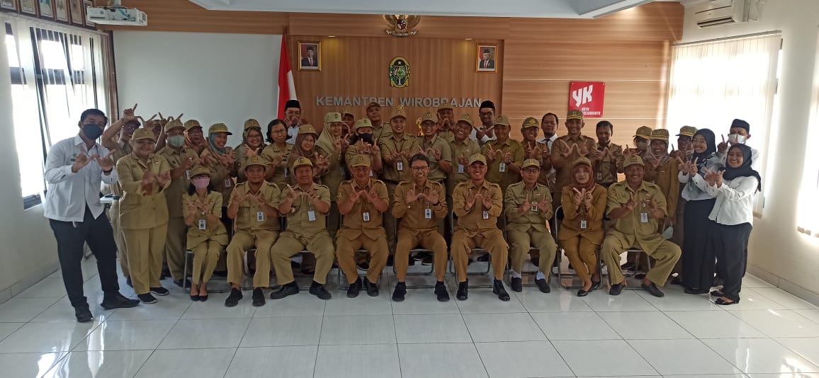 Apel Rutin Senin Pagi di Kemantren Wirobrajan dipimpin langsung PJ Walikota Yogyakarta Bapak Singgih Raharjo, S.H, M.Ed
